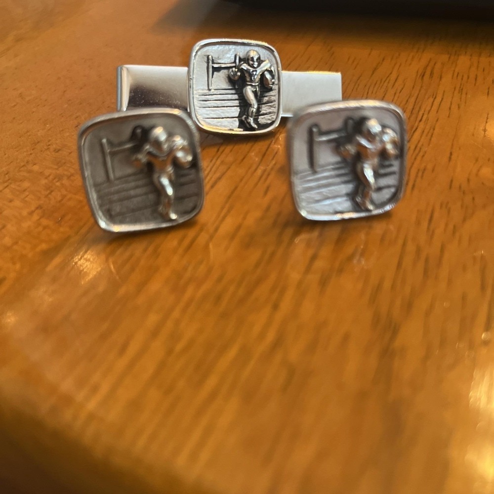 Anson Football Player Cufflinks Tie Clip set with # 7 Silver Tone Mens Vintage